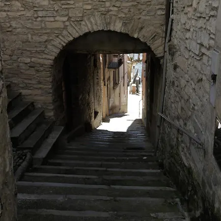 In The Historic Village - Riva 10 * Carate Urio