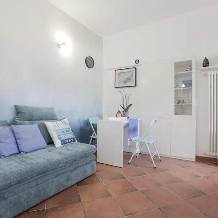 Apartment In The Historic Village - Riva 10 Carate Urio